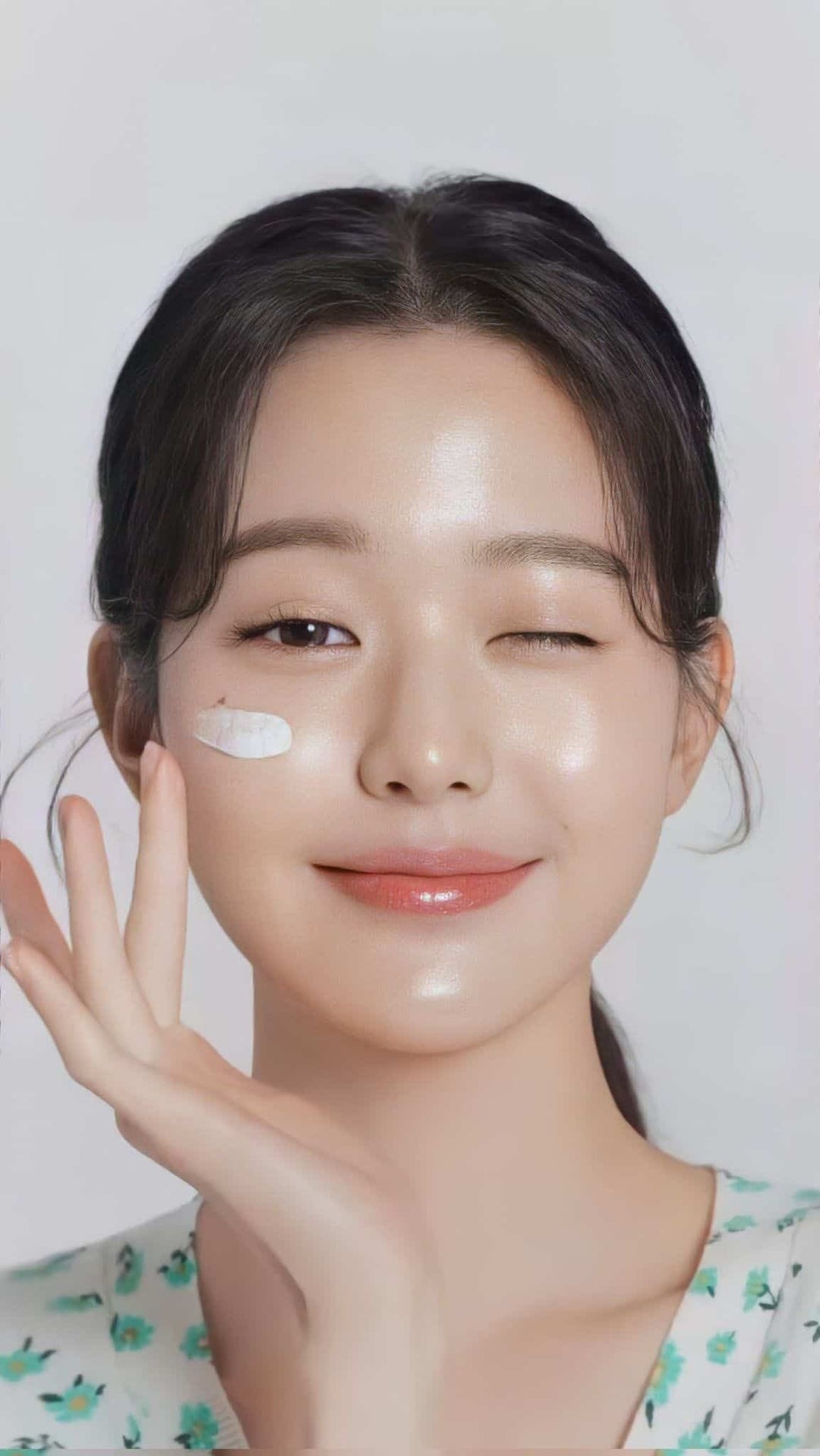 Why Korean Skincare Products Are Loved Worldwide
