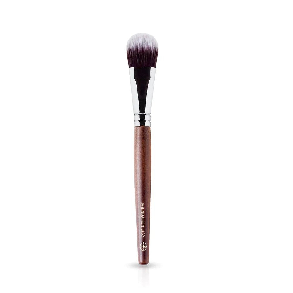 LEF MAKEUP BRUSH FOUNDATION NO L132