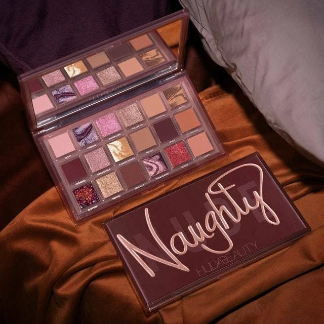 HUDA BEAUTY EYE SHADOW NAUGHTY