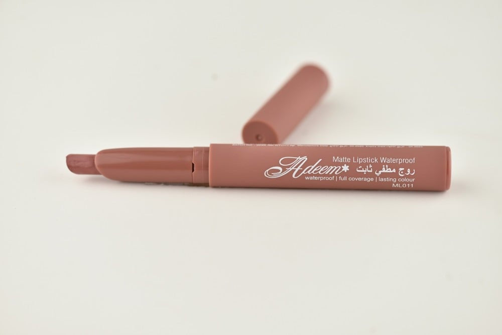 ADEEM MATTE LIPSTICK WATERPROOF ML011