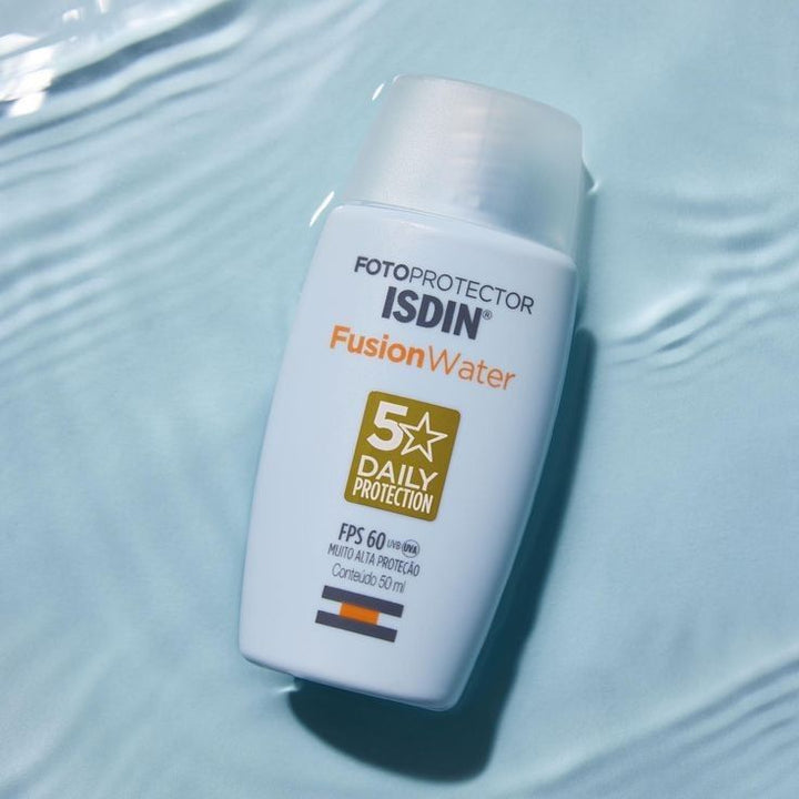 واقي الشمس إيزدين فيوجن ووتر ماجيك بعامل حماية ٥٠، يتكيف مع لون البشرة، لحماية يومية للوجه.
واقي الشمس إيزدين ماجيك بعامل حماية ٥٠ مناسب لمناخ المملكة العربية السعودية ودول مجلس التعاون الخليجي.