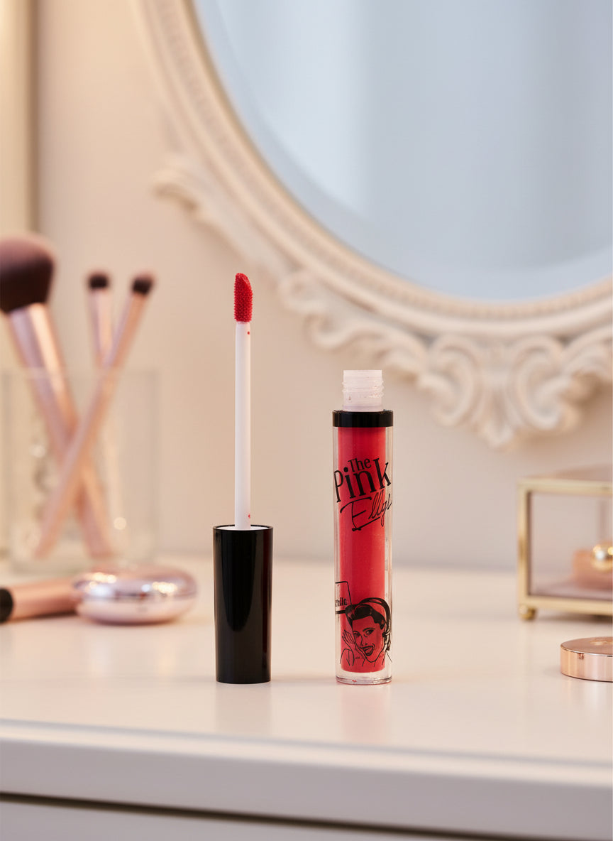 ملمع الشفاه السائل غير اللامع من ذا بينك إليس ويتشي