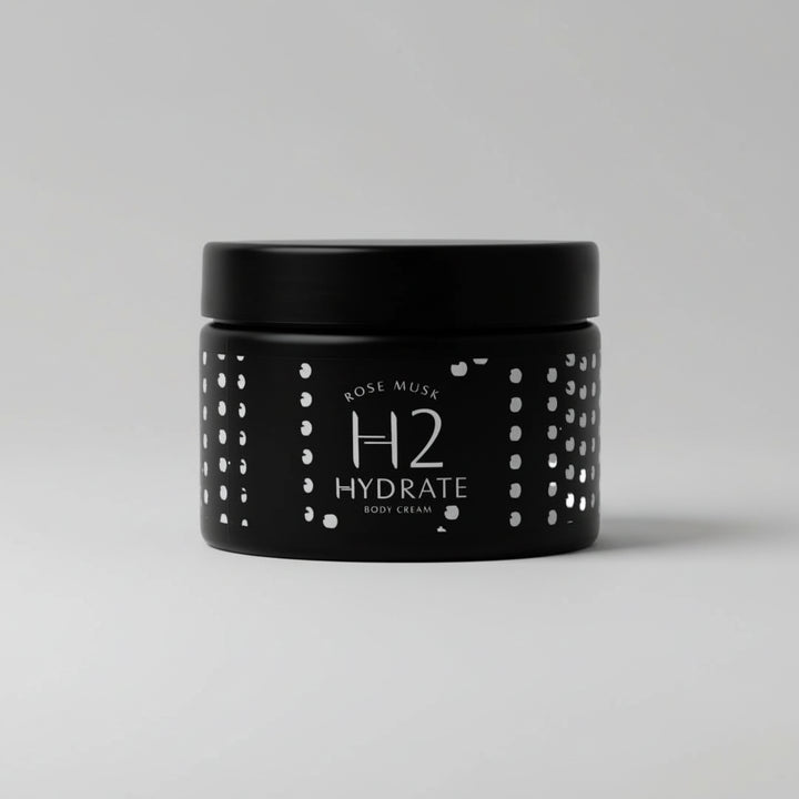 كريم مرطب للجسم برائحة الورد والمسك H2 250 مل