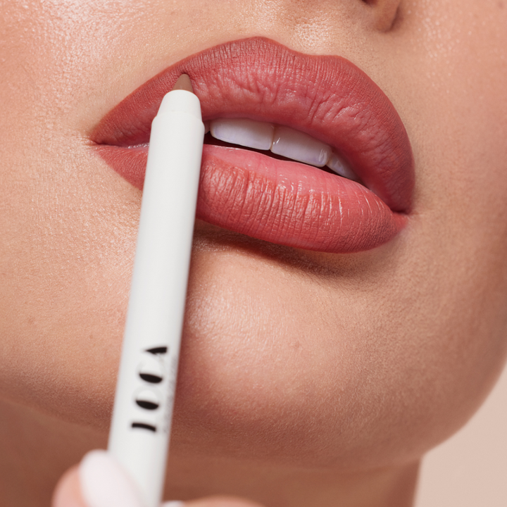 Loca Lip Liner Pencil 05 Minimalist Nude Berry